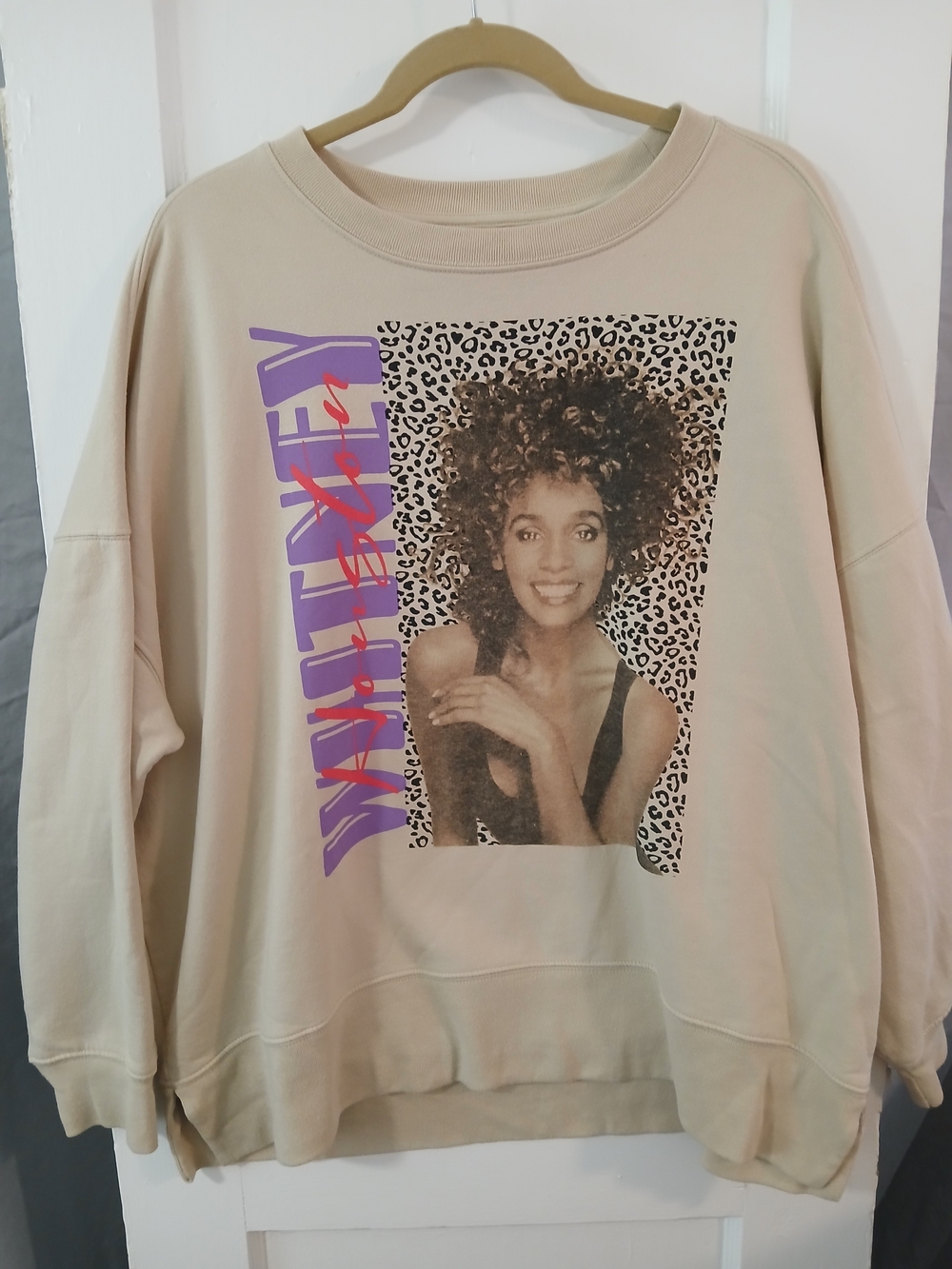Whitney Graphic Crewneck Sweatshirt - Cream